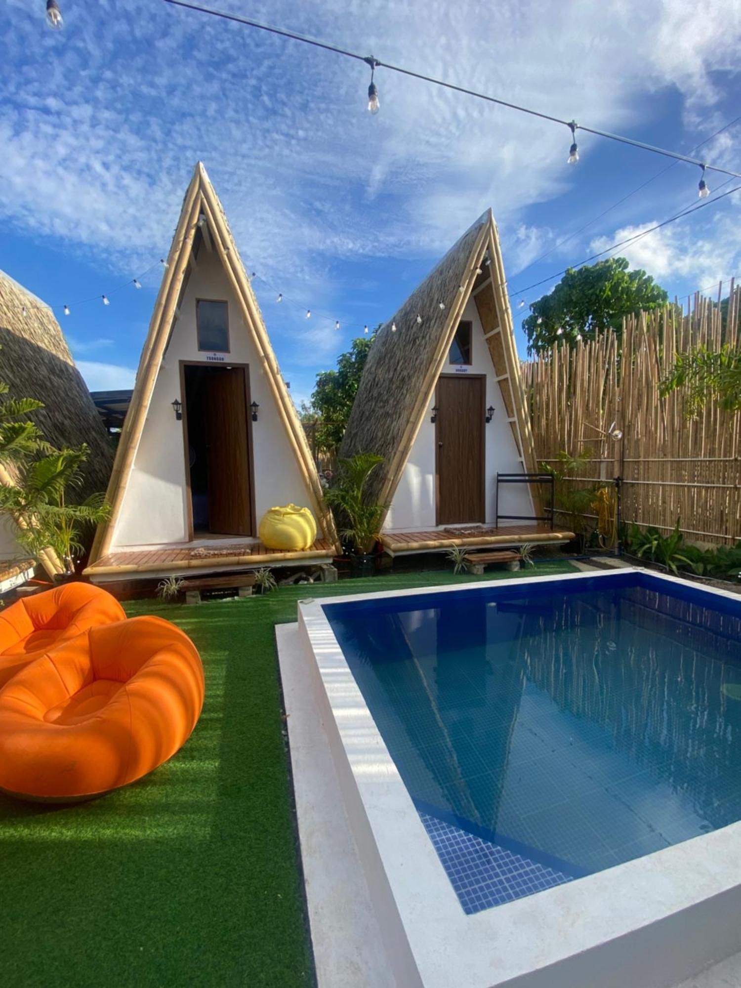 Happy Monkey Hostel El Nido Bagian luar foto