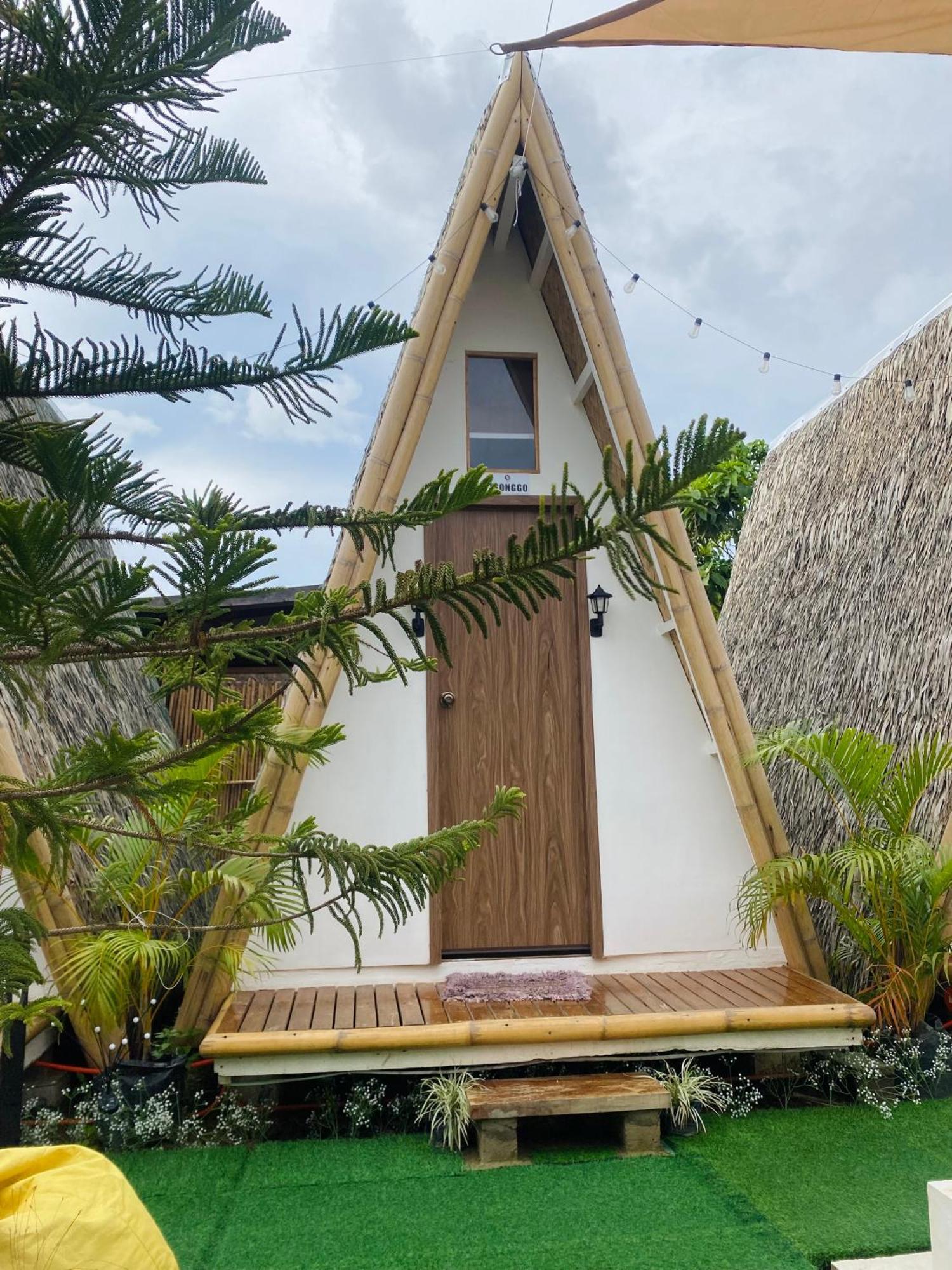 Happy Monkey Hostel El Nido Bagian luar foto